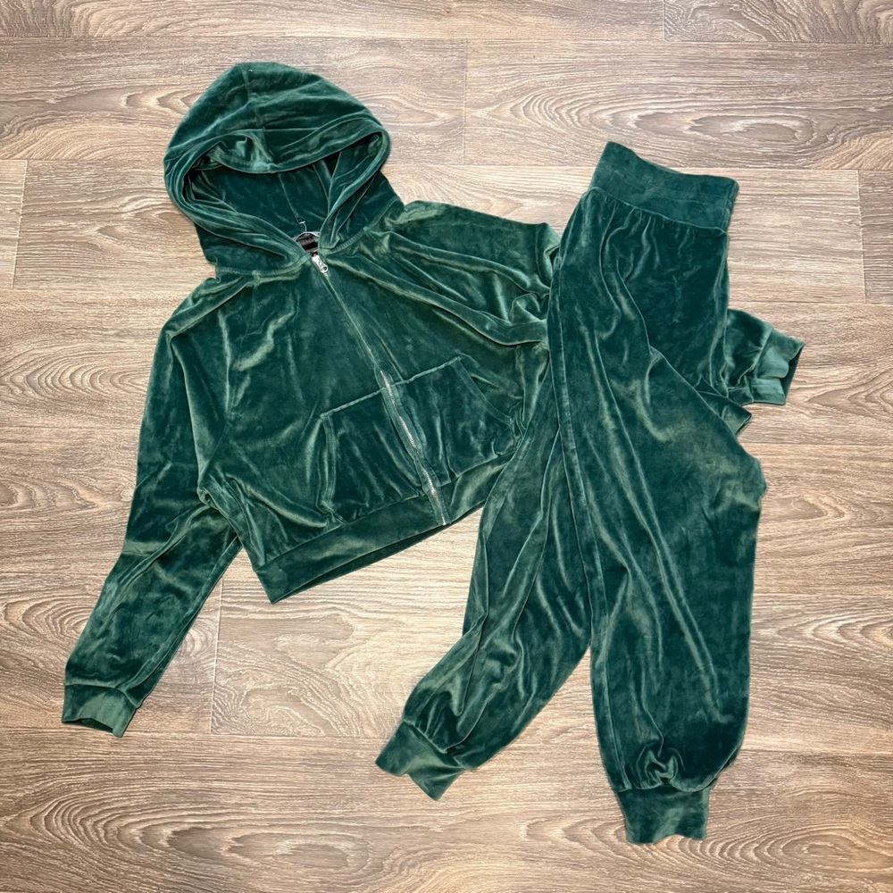 victoria’s secret emerald green embroidered velour velvet tracksuit set - Picture 2 of 3